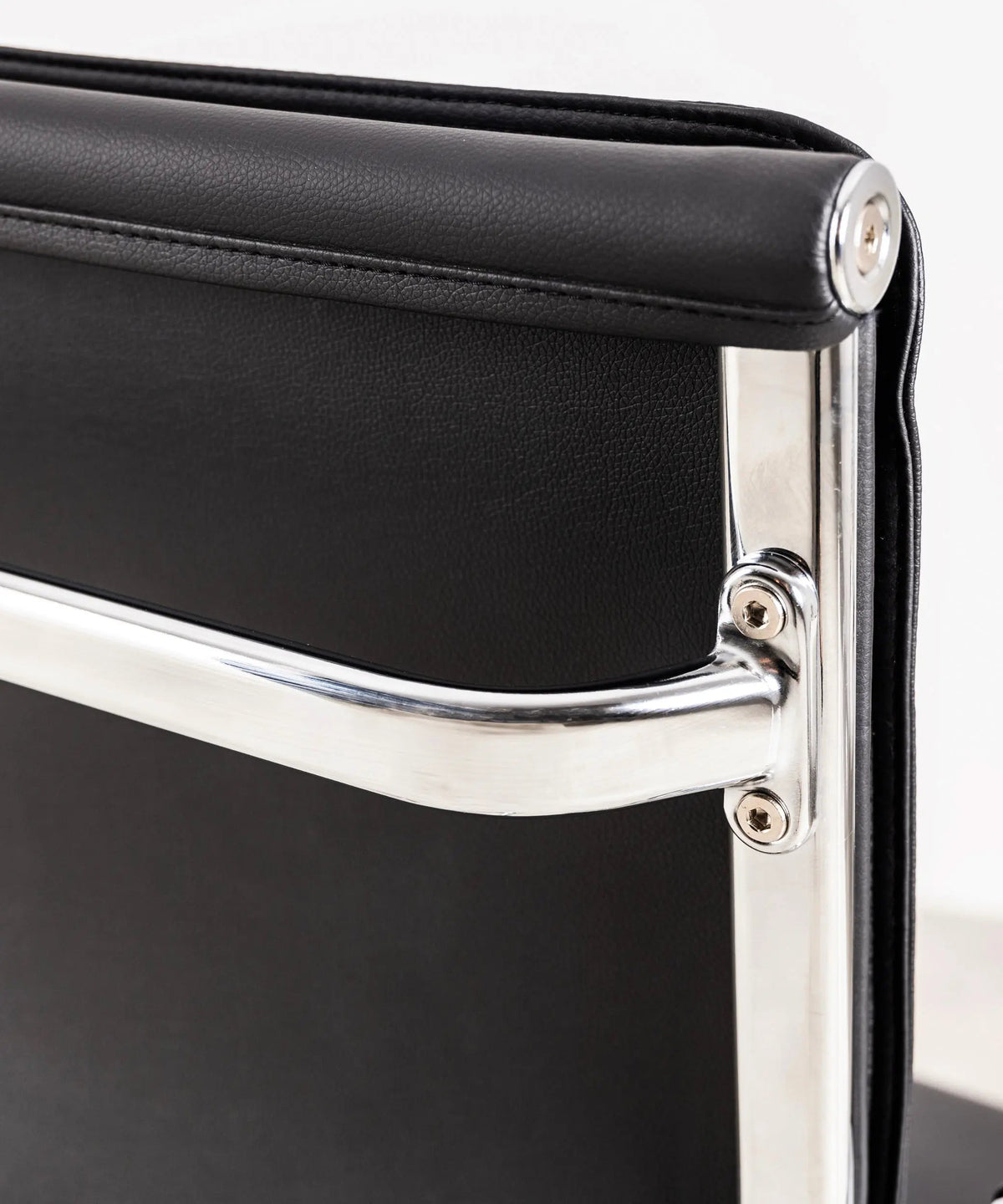 Chaise de Bureau en Similicuir Low Back Dallas