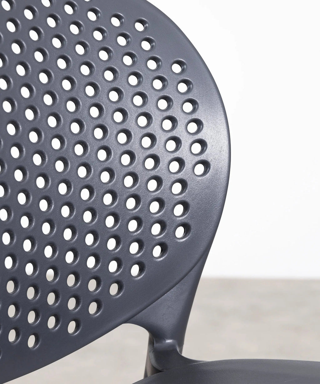 Chaise de salle à manger en polypropylène Dots