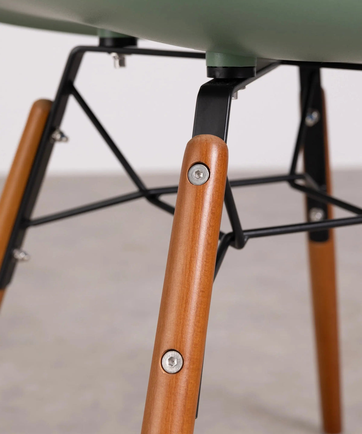 Chaise en Polypropylène et Bois avec Accoudoirs Elon Arms