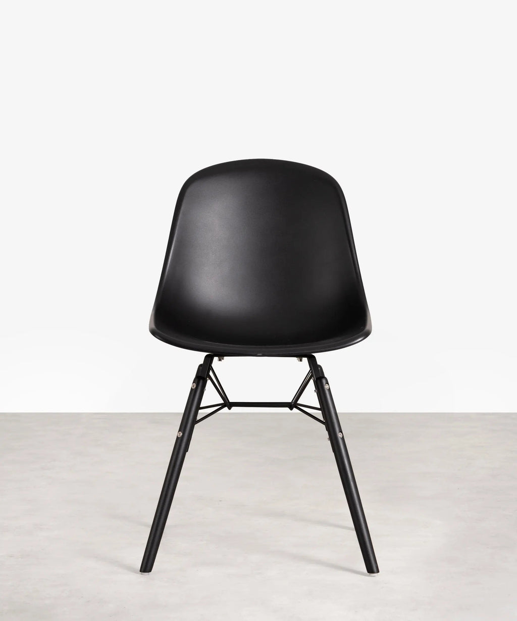 Chaise de salle à manger en polypropylène et bois Elon