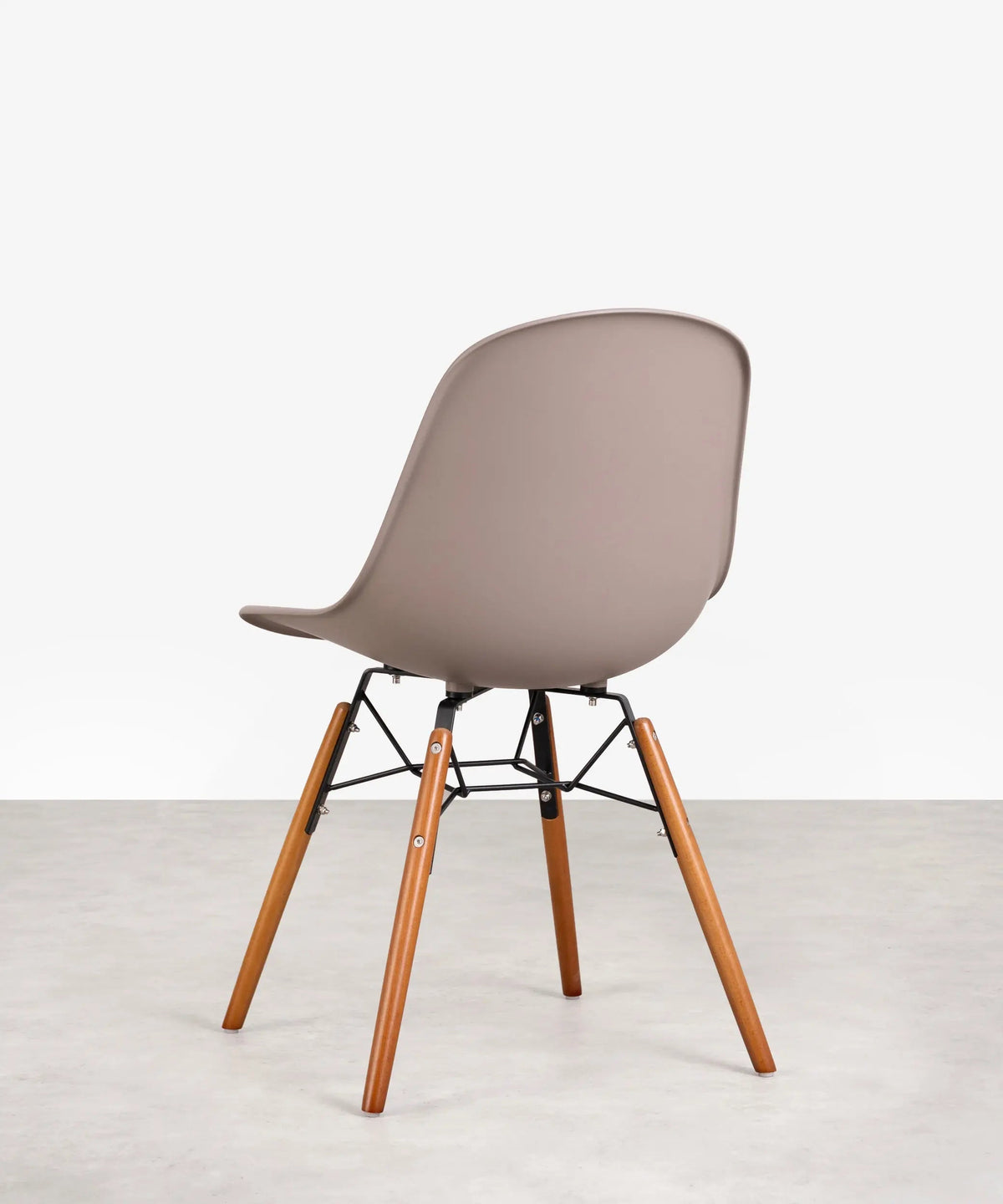 Chaise de salle à manger en polypropylène et bois Elon