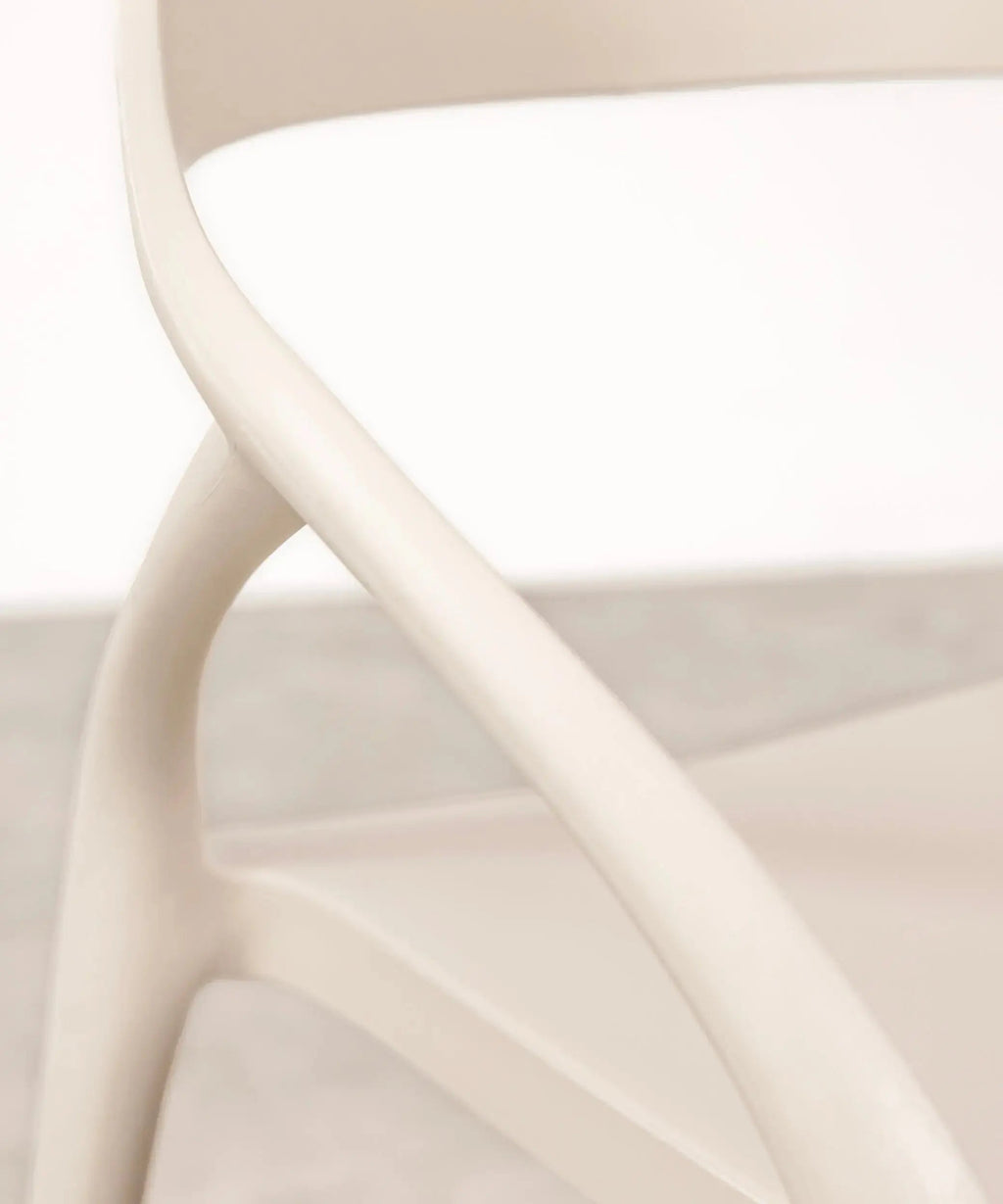Chaise en polypropylène avec accoudoirs Grace
