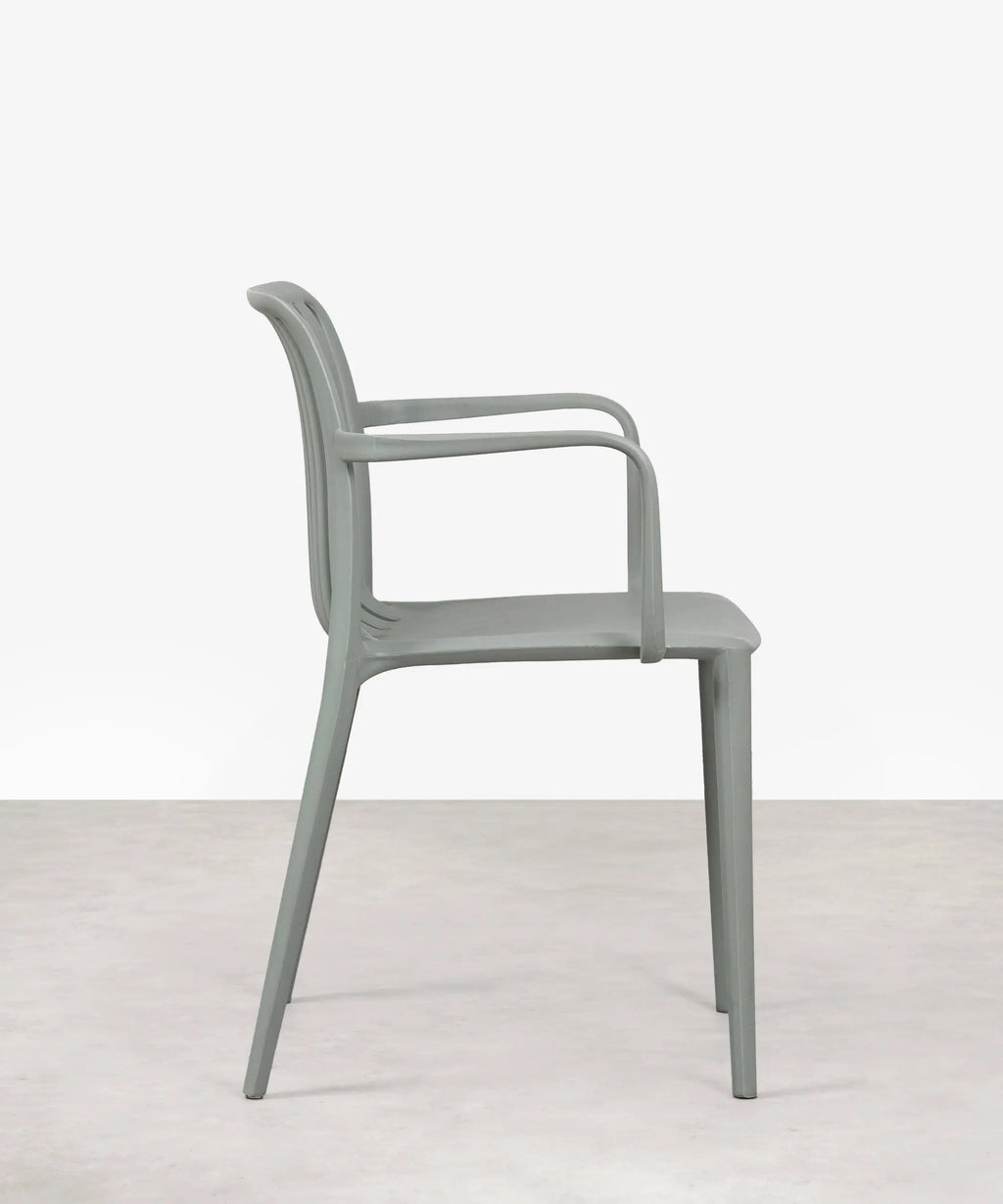 Chaise de salle à manger en polypropylène Kora Arms