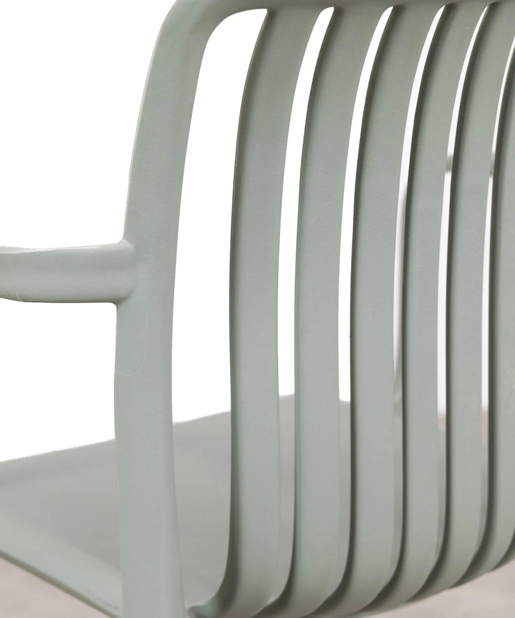 Chaise de salle à manger en polypropylène Kora Arms