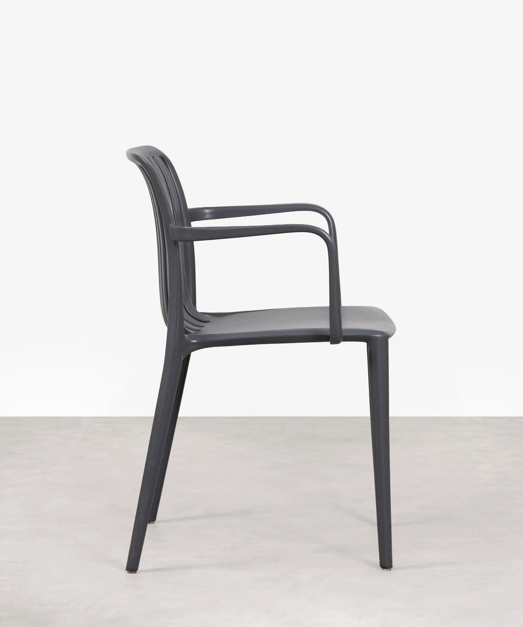 Chaise de salle à manger en polypropylène Kora Arms