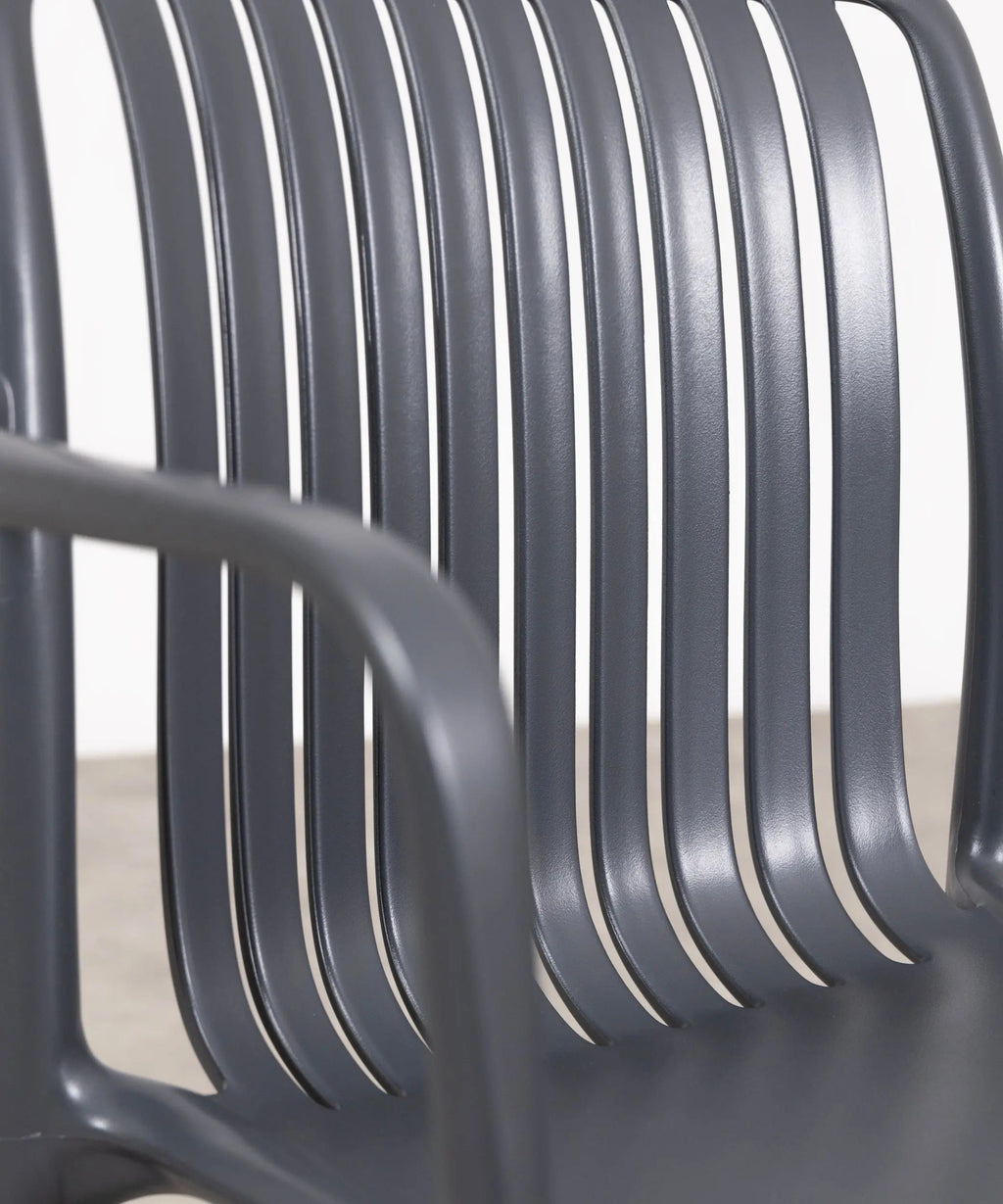 Chaise de salle à manger en polypropylène Kora Arms