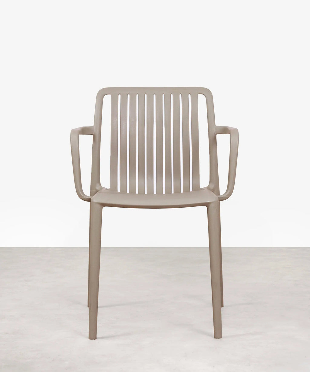 Chaise de salle à manger en polypropylène Kora Arms