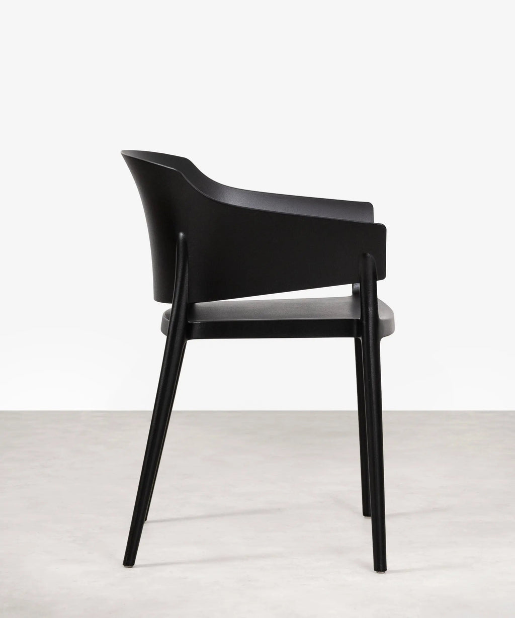 Chaise empilable en polypropylène avec accoudoirs Liam