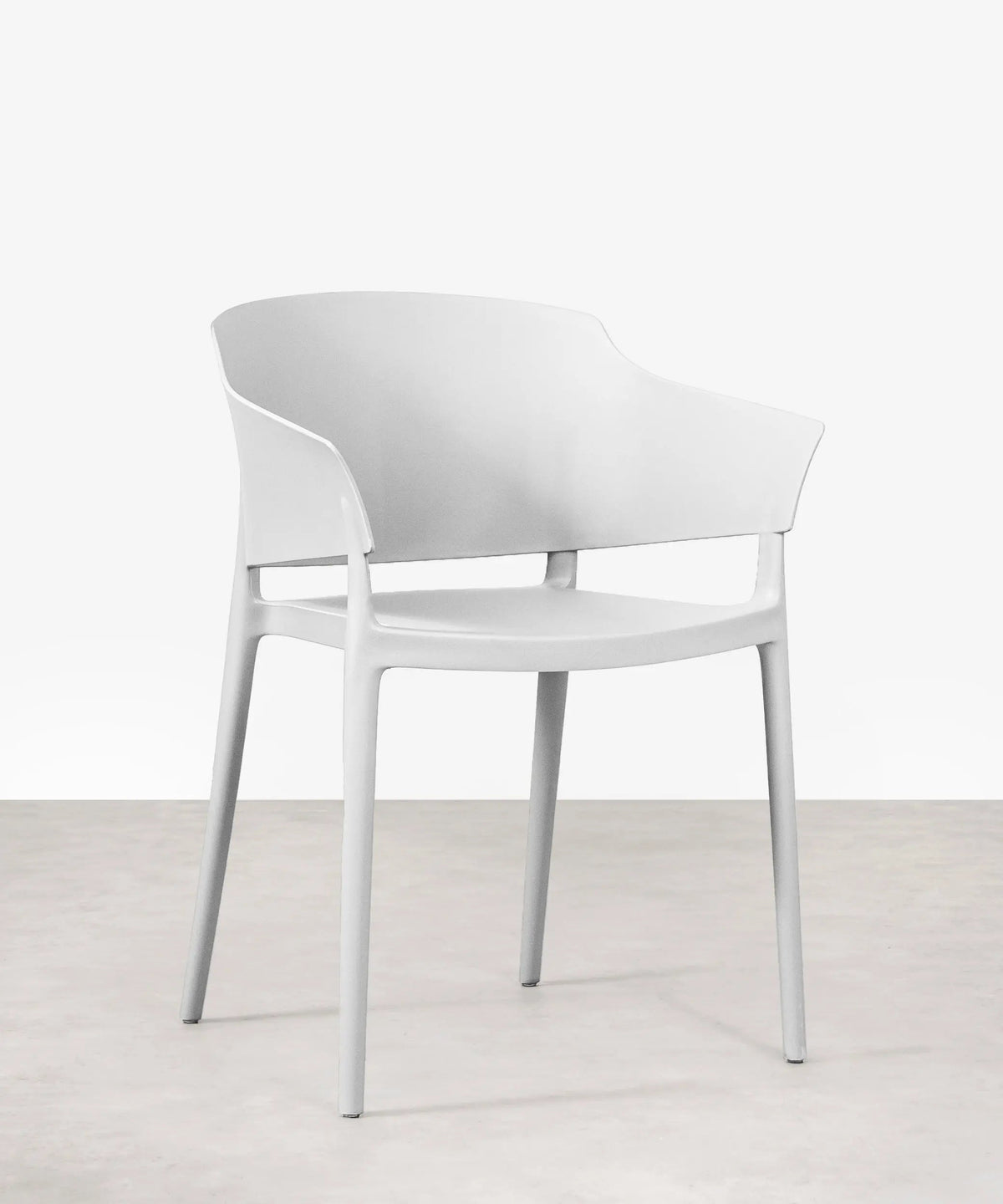 Chaise empilable en polypropylène avec accoudoirs Liam