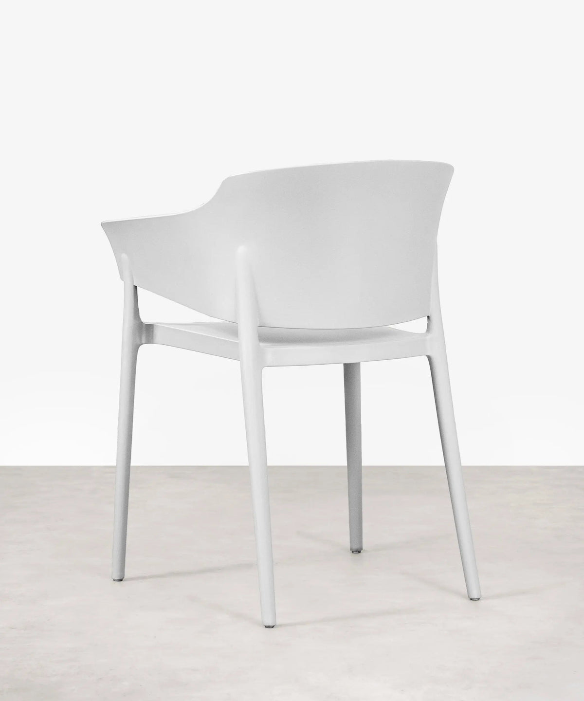 Chaise empilable en polypropylène avec accoudoirs Liam
