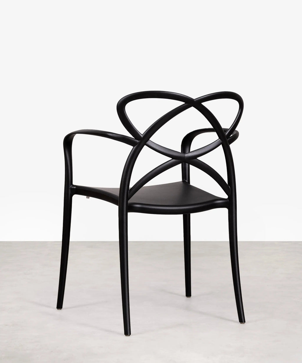 Chaise en polypropylène avec accoudoirs Maestro Arms