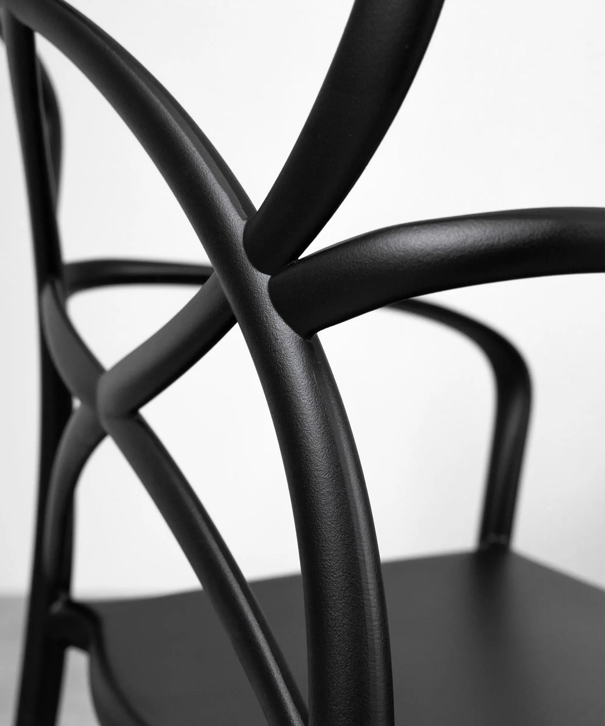 Chaise en polypropylène avec accoudoirs Maestro Arms