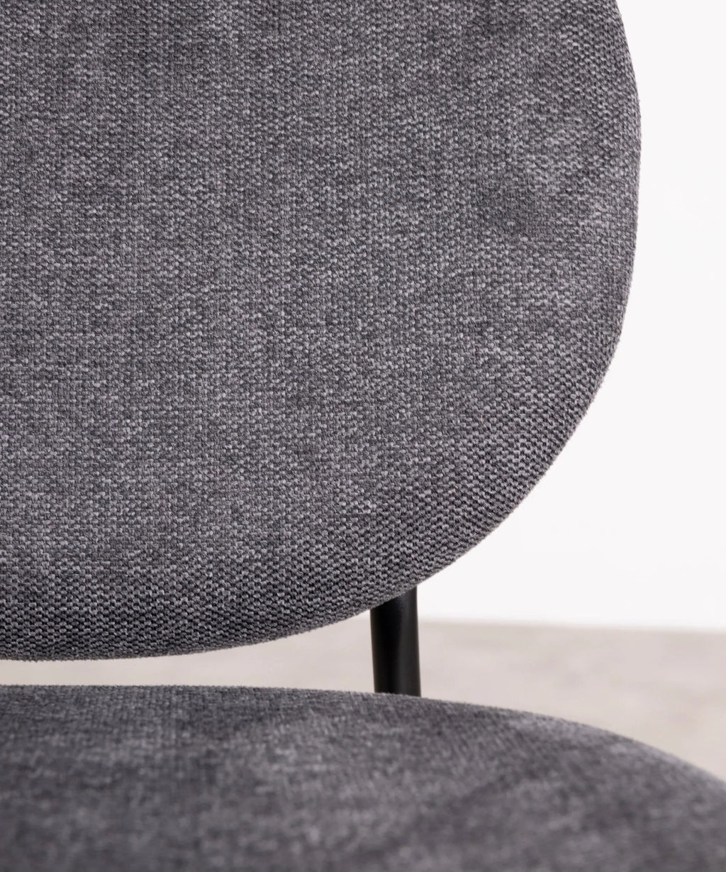 Chaise de salle à manger en tissu et métal Maruchi