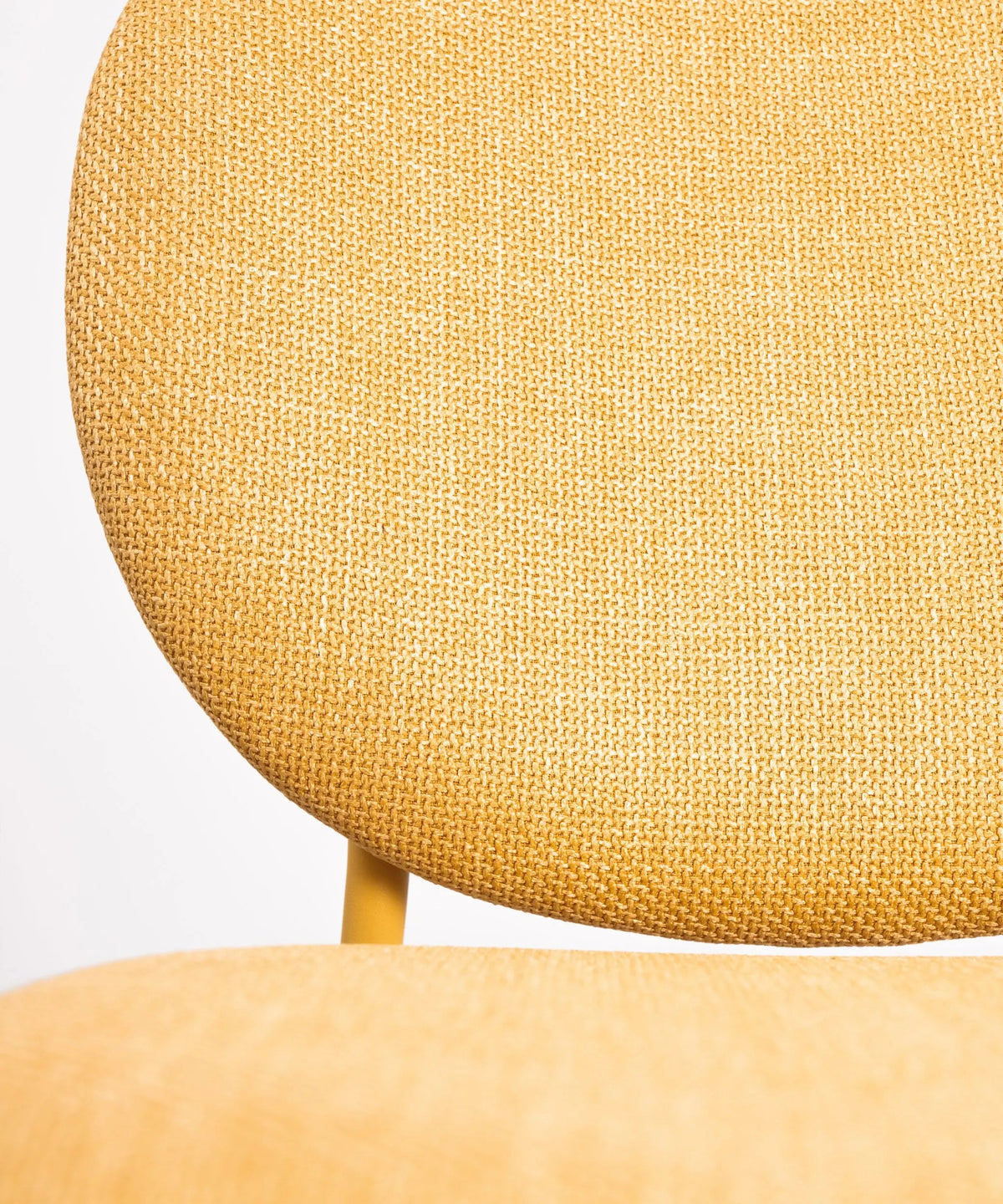 Chaise de salle à manger en tissu et métal Maruchi