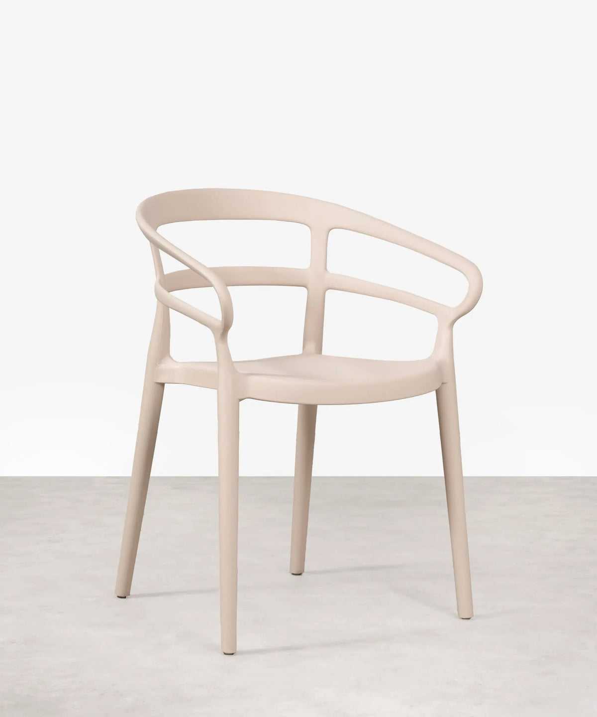 Chaise empilable en polypropylène avec accoudoirs Nil