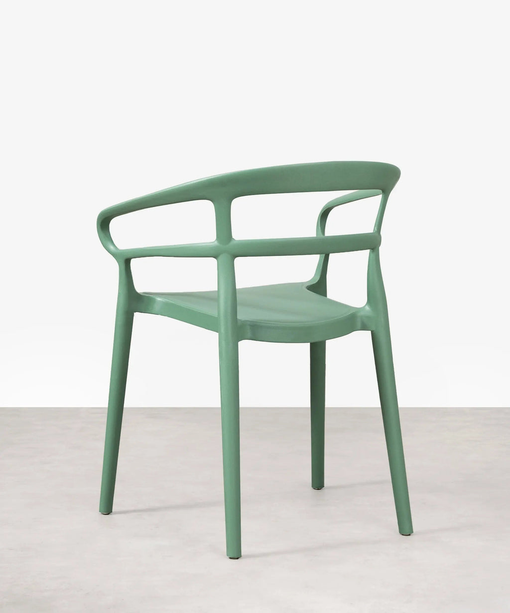 Chaise empilable en polypropylène avec accoudoirs Nil