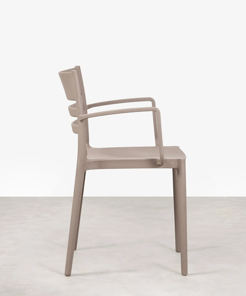 Chaise de salle à manger en polypropylène Nina Arms