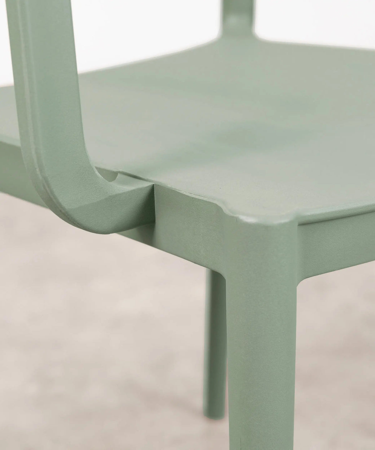 Chaise de salle à manger en polypropylène Nina Arms