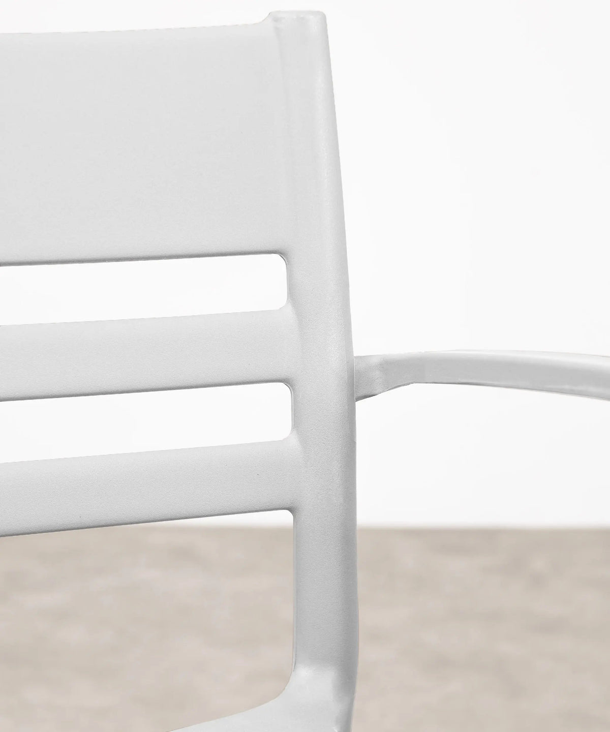 Chaise de salle à manger en polypropylène Nina Arms