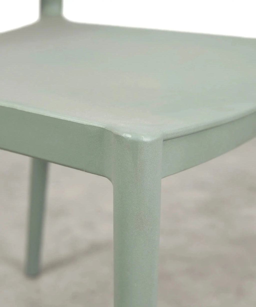 Chaise de salle à manger en polypropylène Nina