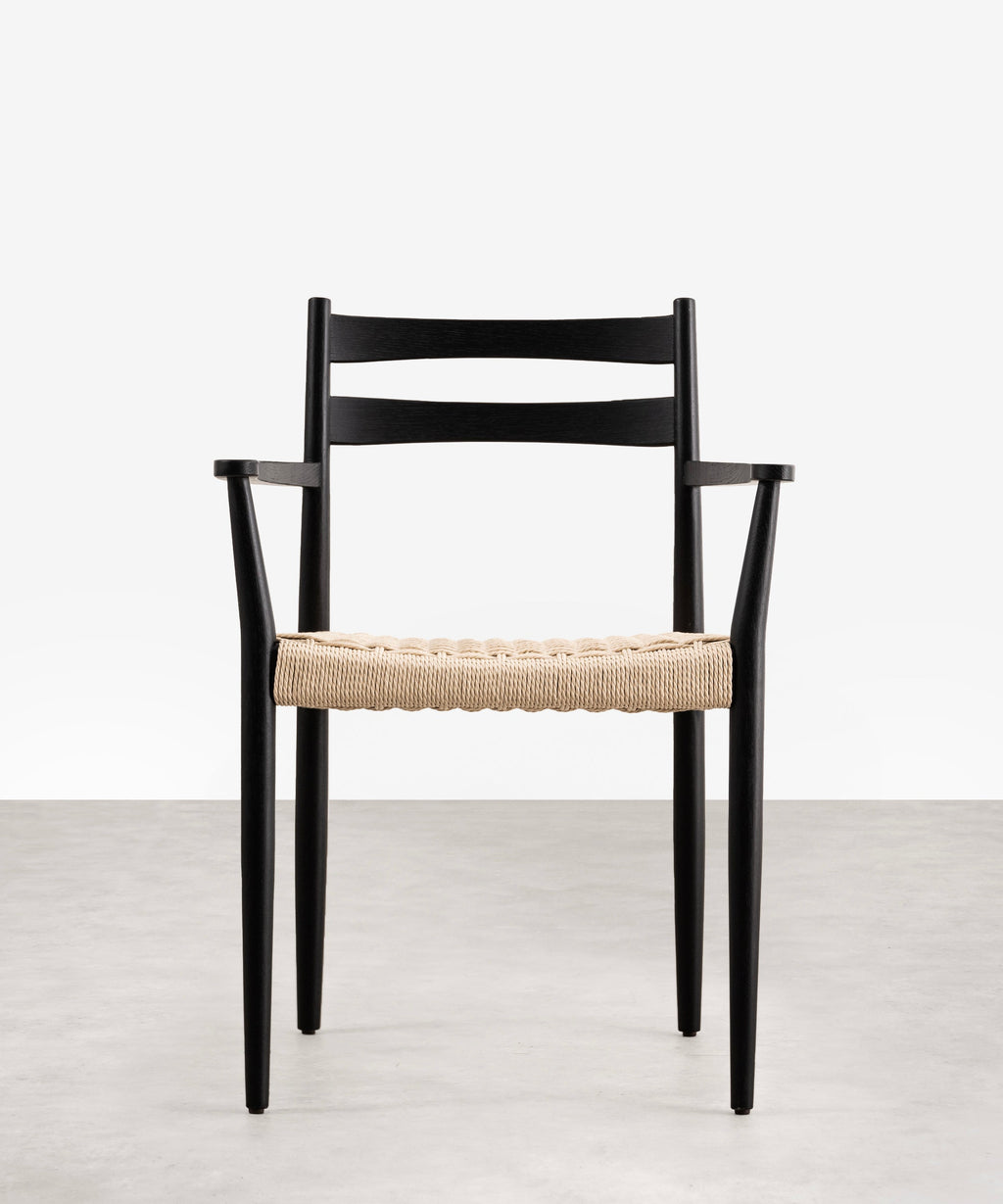 Chaise de salle à manger en bois et corde tressée Nona Arms