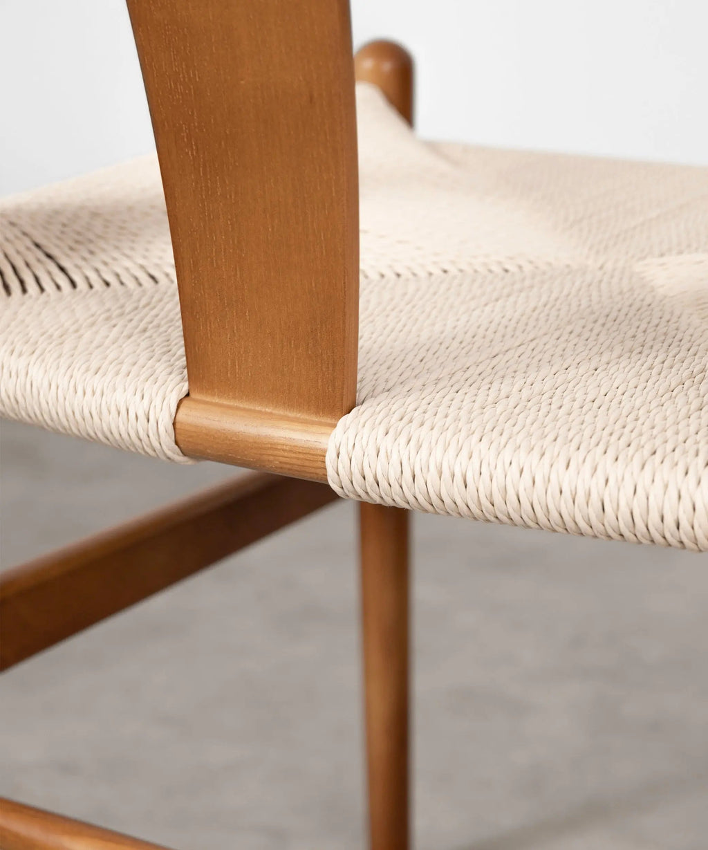Chaise de salle à manger en bois et corde tressée Nordeco