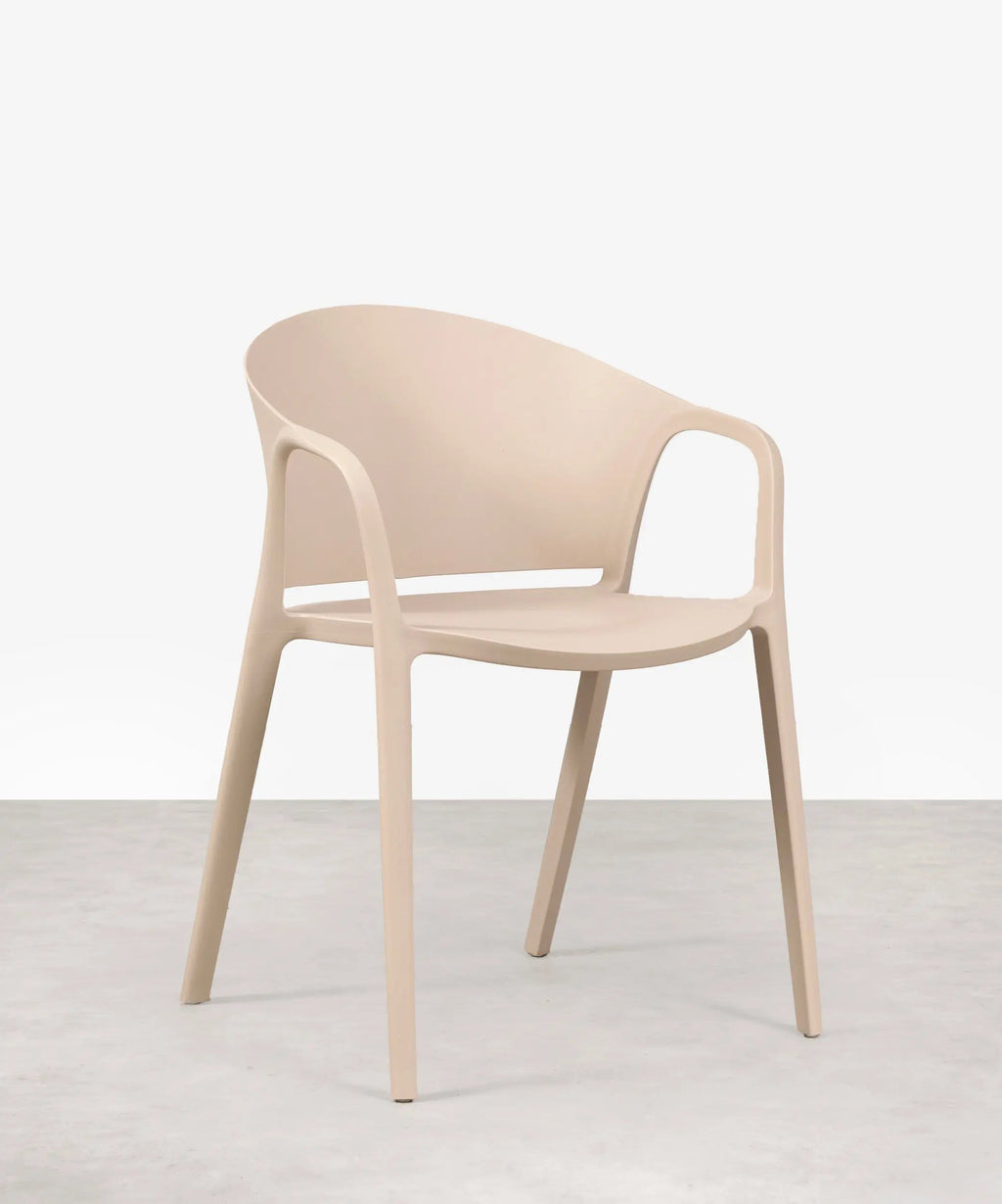 Chaise en polypropylène avec accoudoirs Pippa