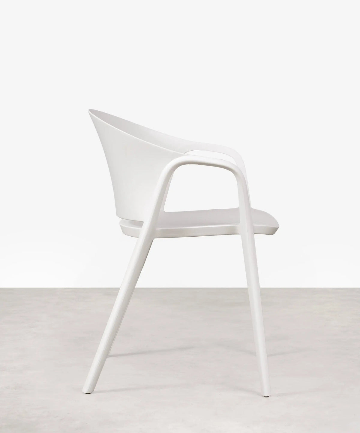 Chaise en polypropylène avec accoudoirs Pippa