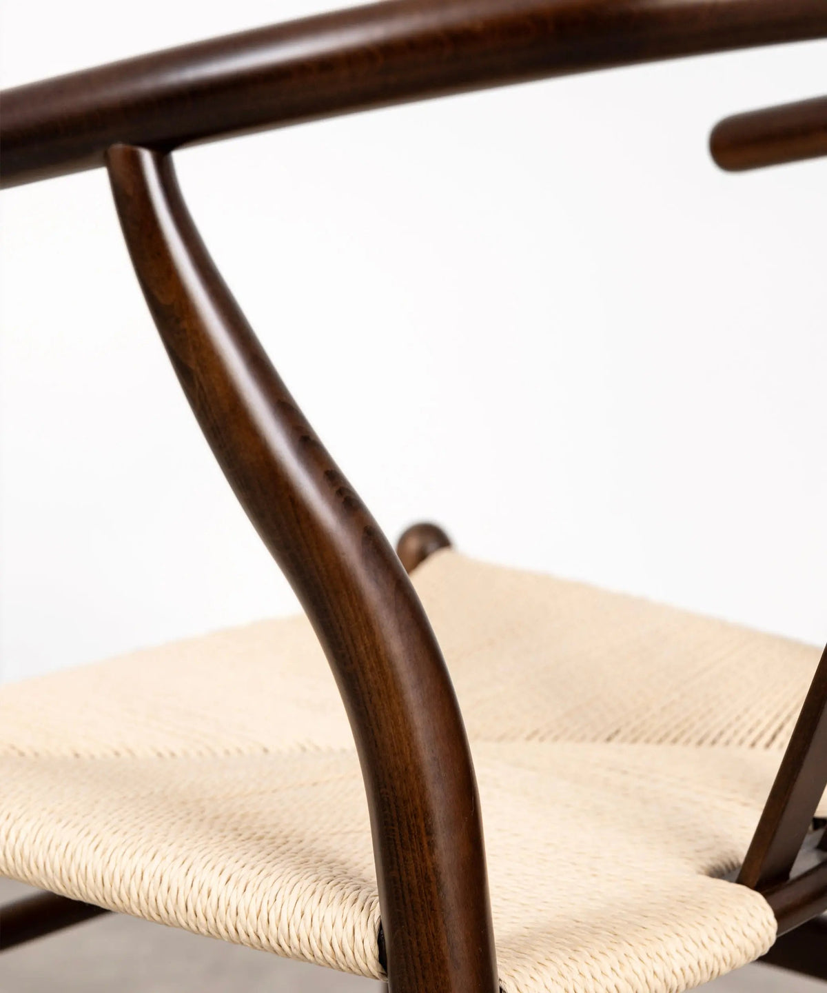 Chaise de salle à manger en bois et corde tressée Retro