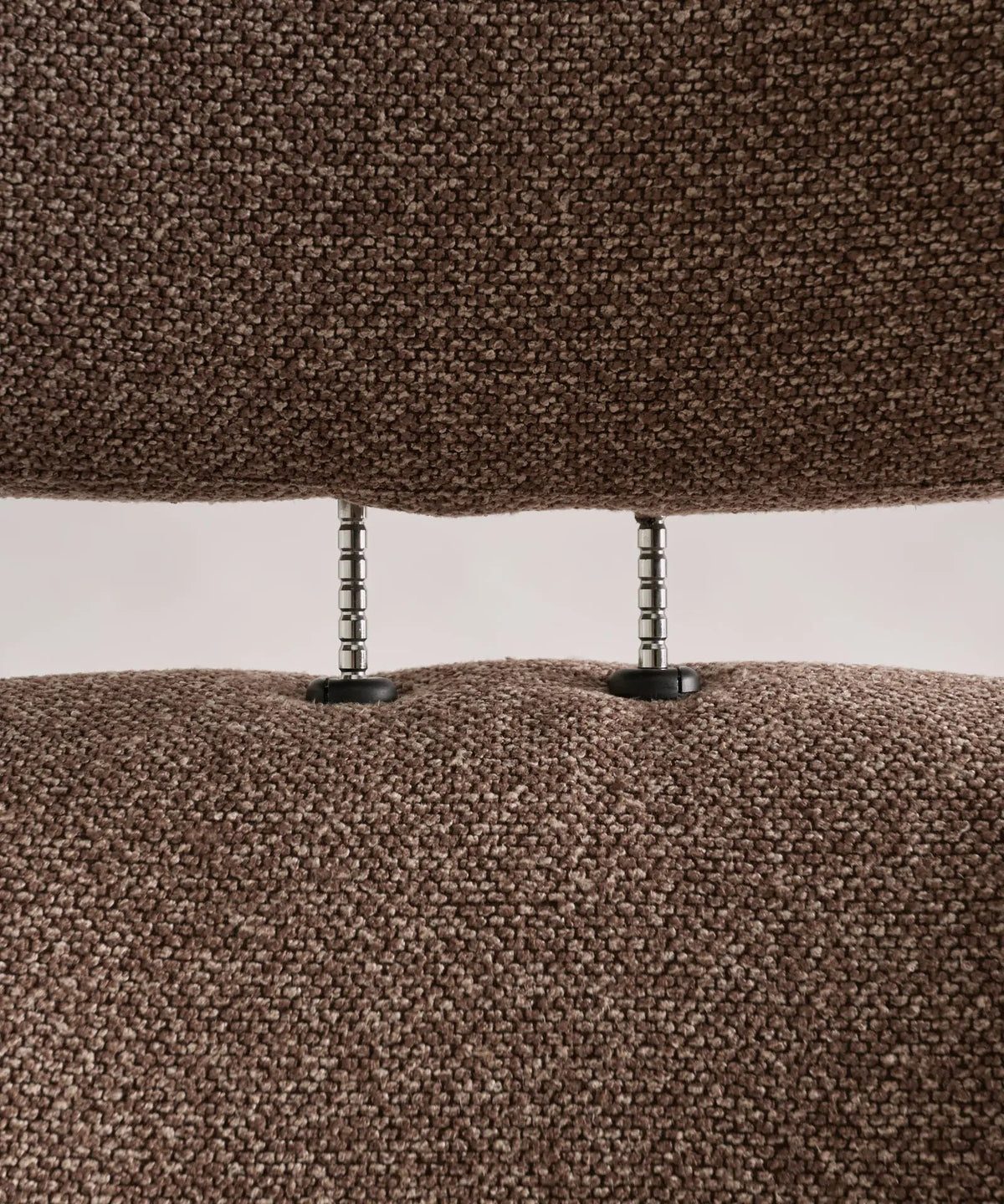 Fauteuil inclinable en bois et rembourré avec repose-pieds Osaka