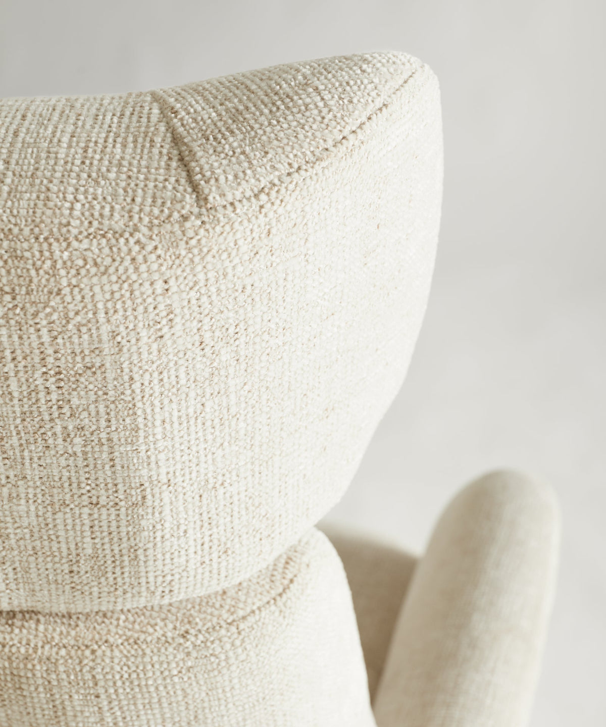 Fauteuil inclinable en bois et rembourré avec repose-pieds Osaka