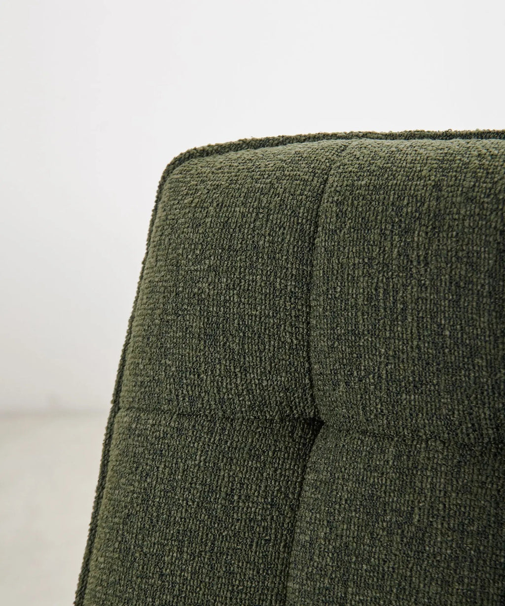 Fauteuil rotatif en tissu doux Alvar