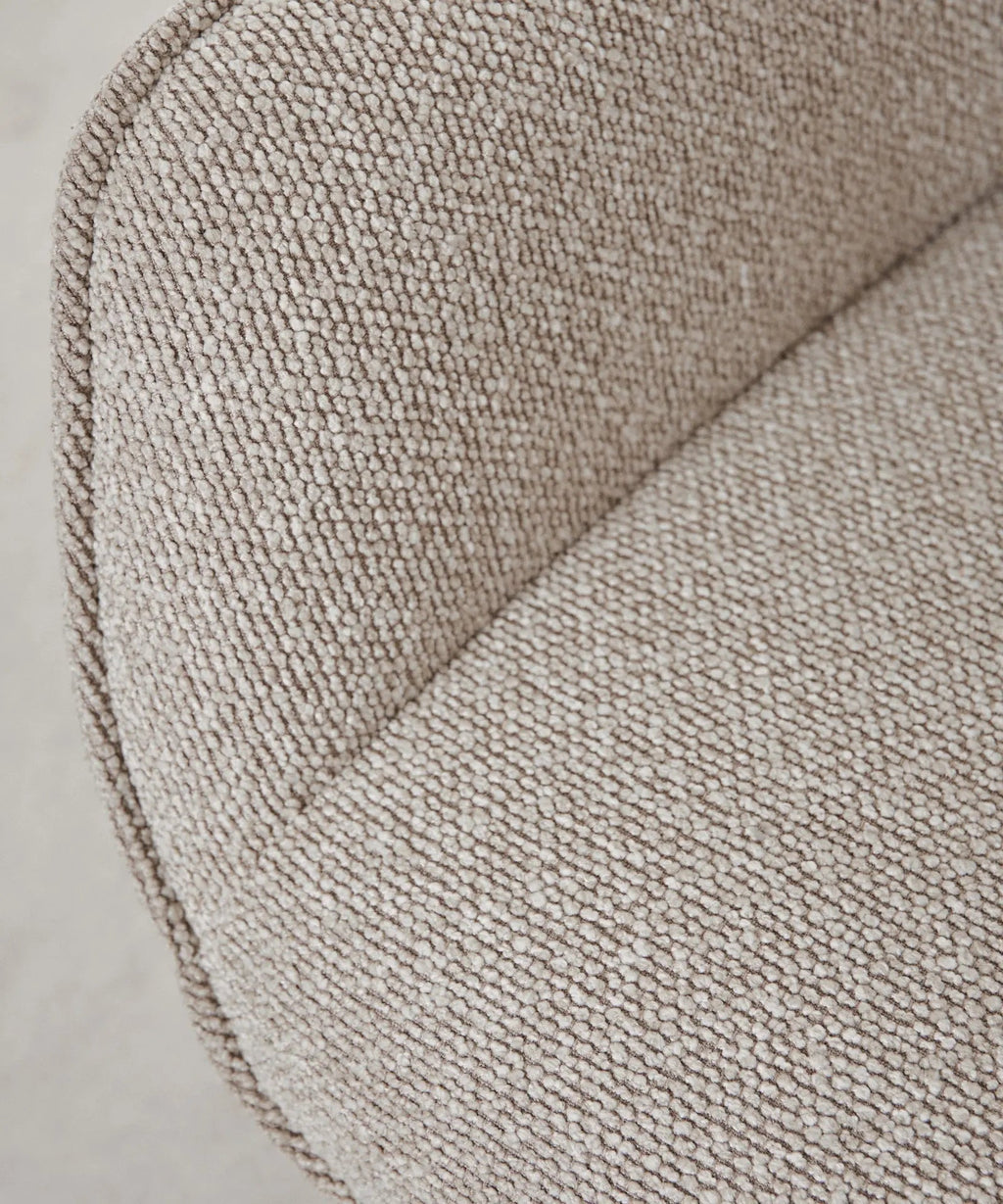 Fauteuil rotatif de tissu bouclé Elsa