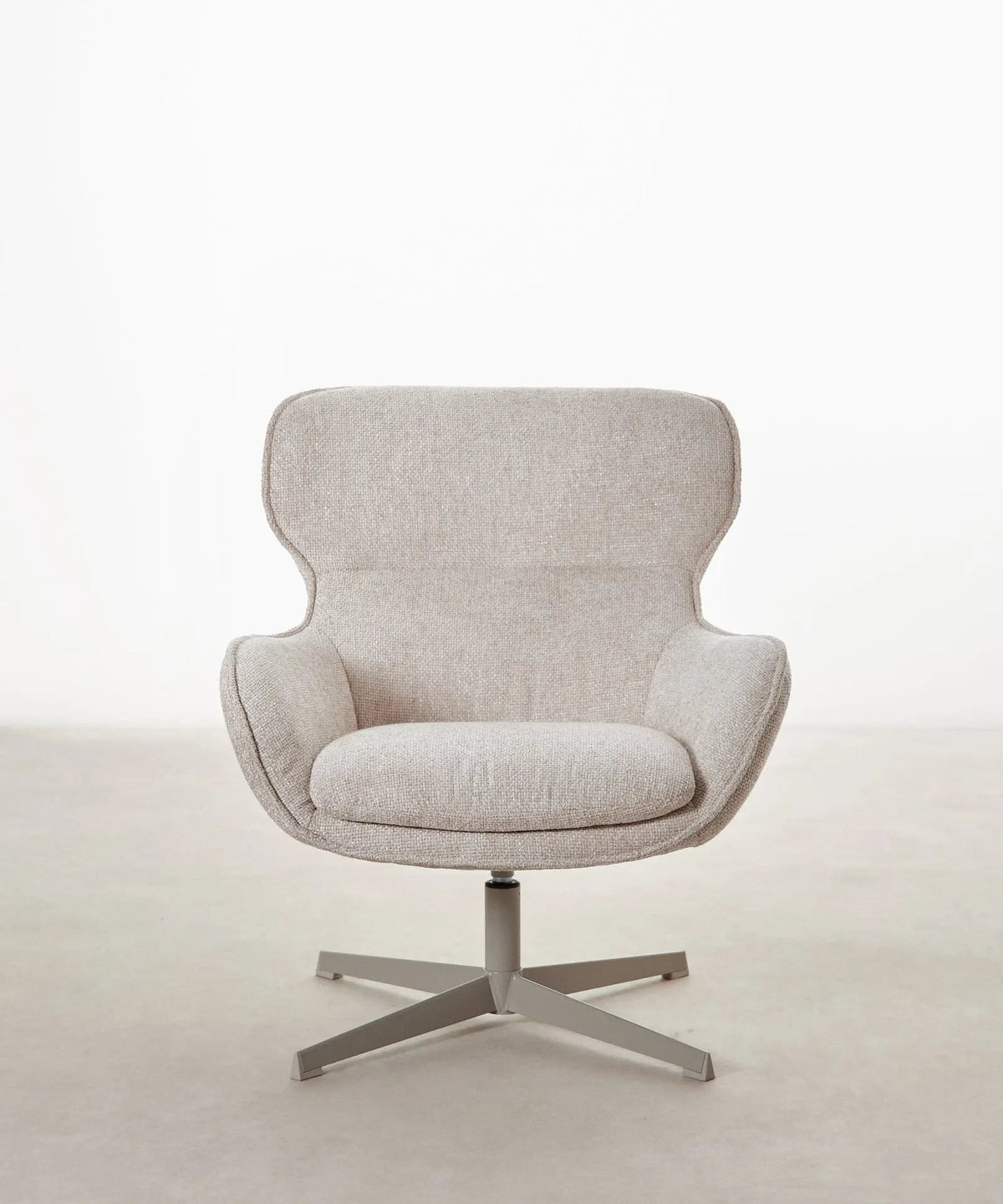 Fauteuil rotatif en tissu doux Norden