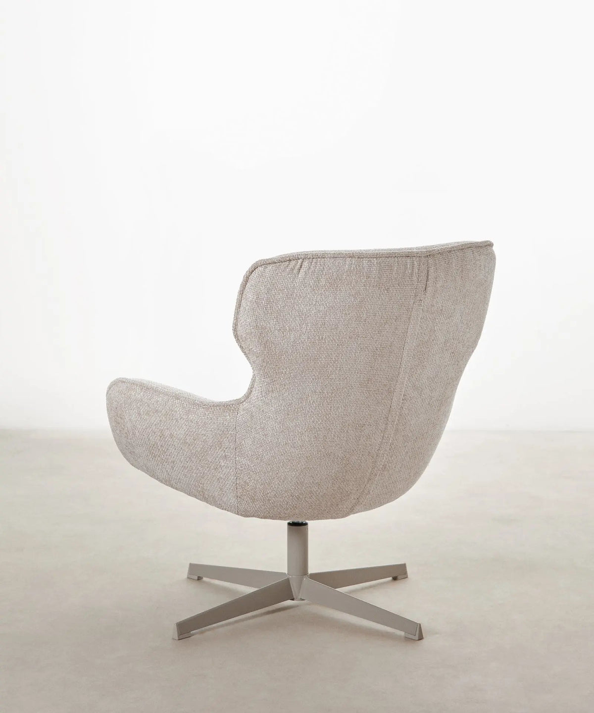 Fauteuil rotatif en tissu doux Norden
