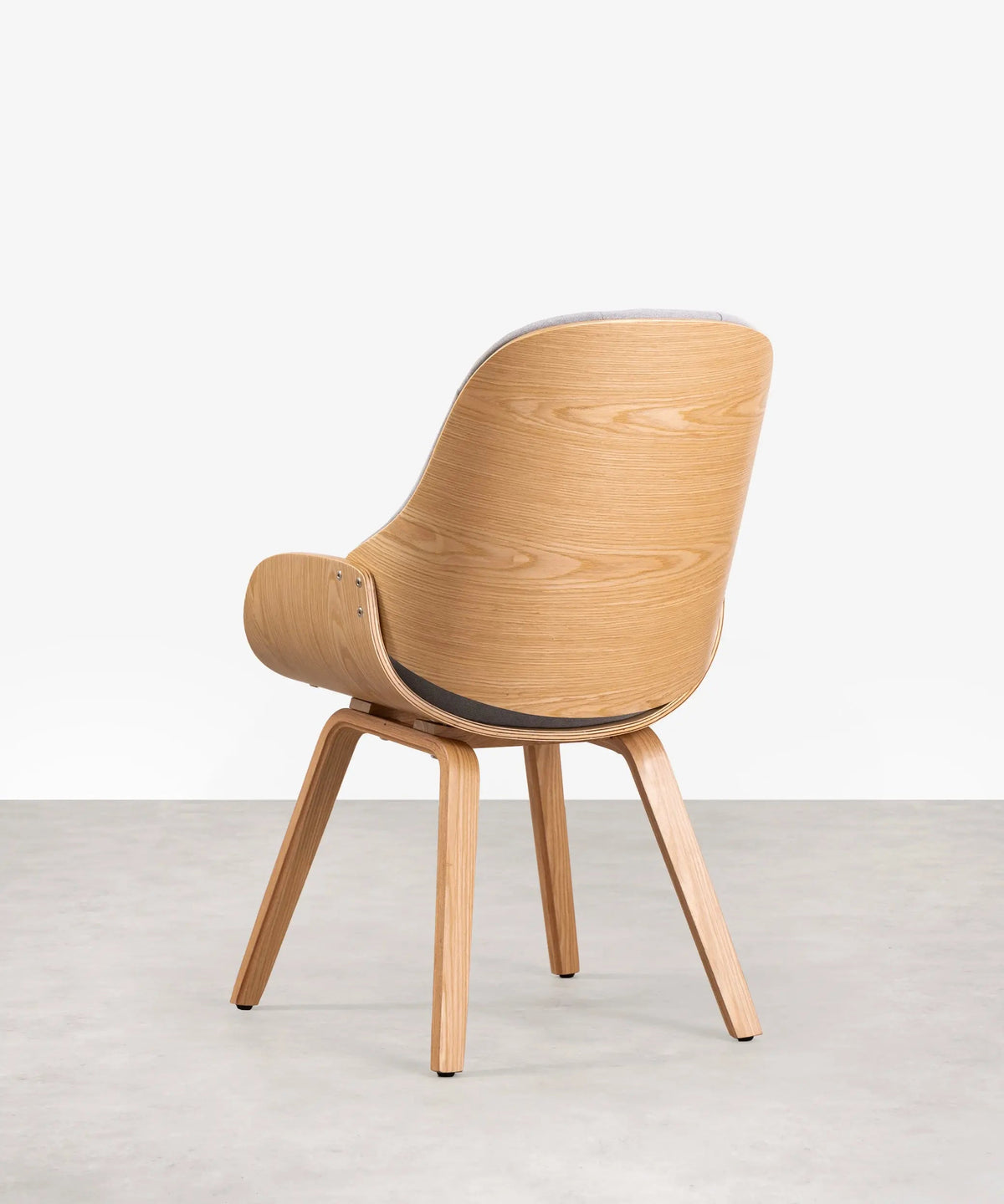 Fauteuil en bois rembourré en tissu et lin avec repose-pieds Benson