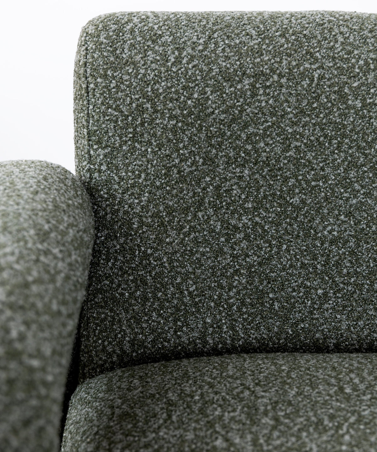Fauteuil en tissu bouclé avec accoudoirs Cloud