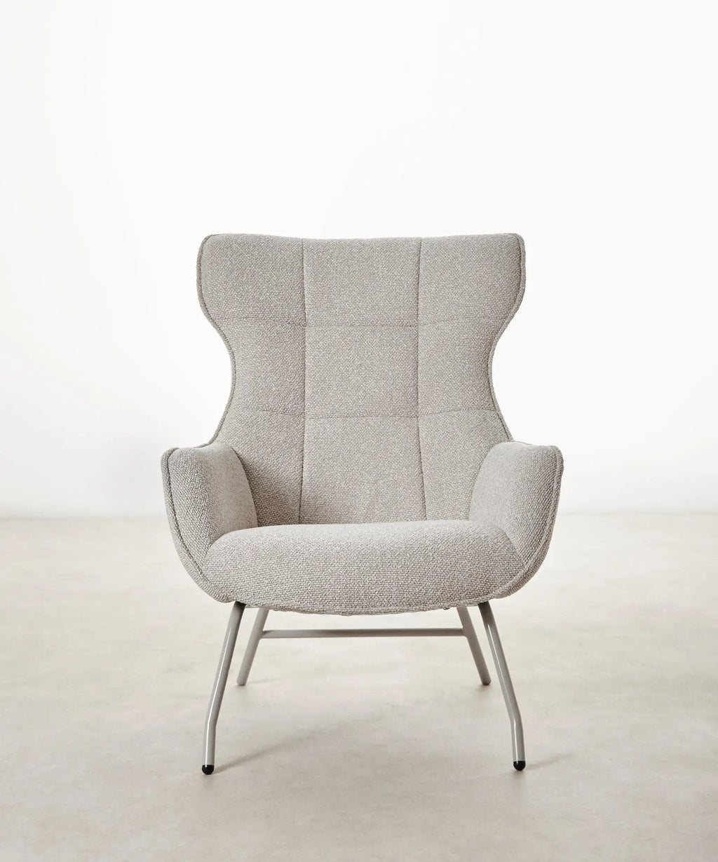 Fauteuil Revêtu de Tissu Bouclé avec Repose-Pieds Elska