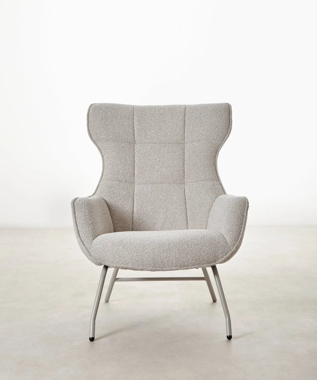 Fauteuil Revêtu de Tissu Bouclé avec Repose-Pieds Elska
