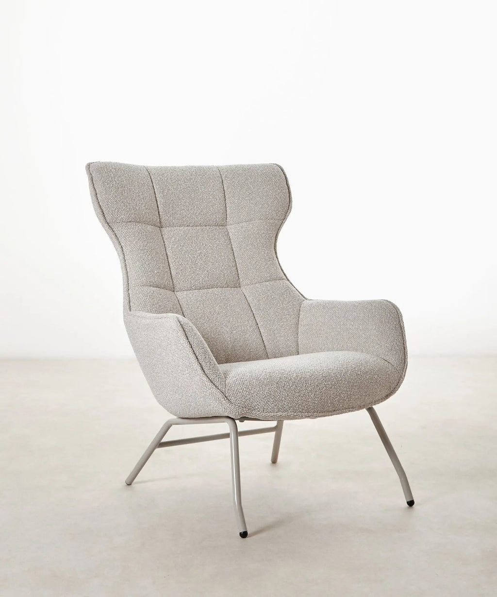 Fauteuil Revêtu de Tissu Bouclé avec Repose-Pieds Elska
