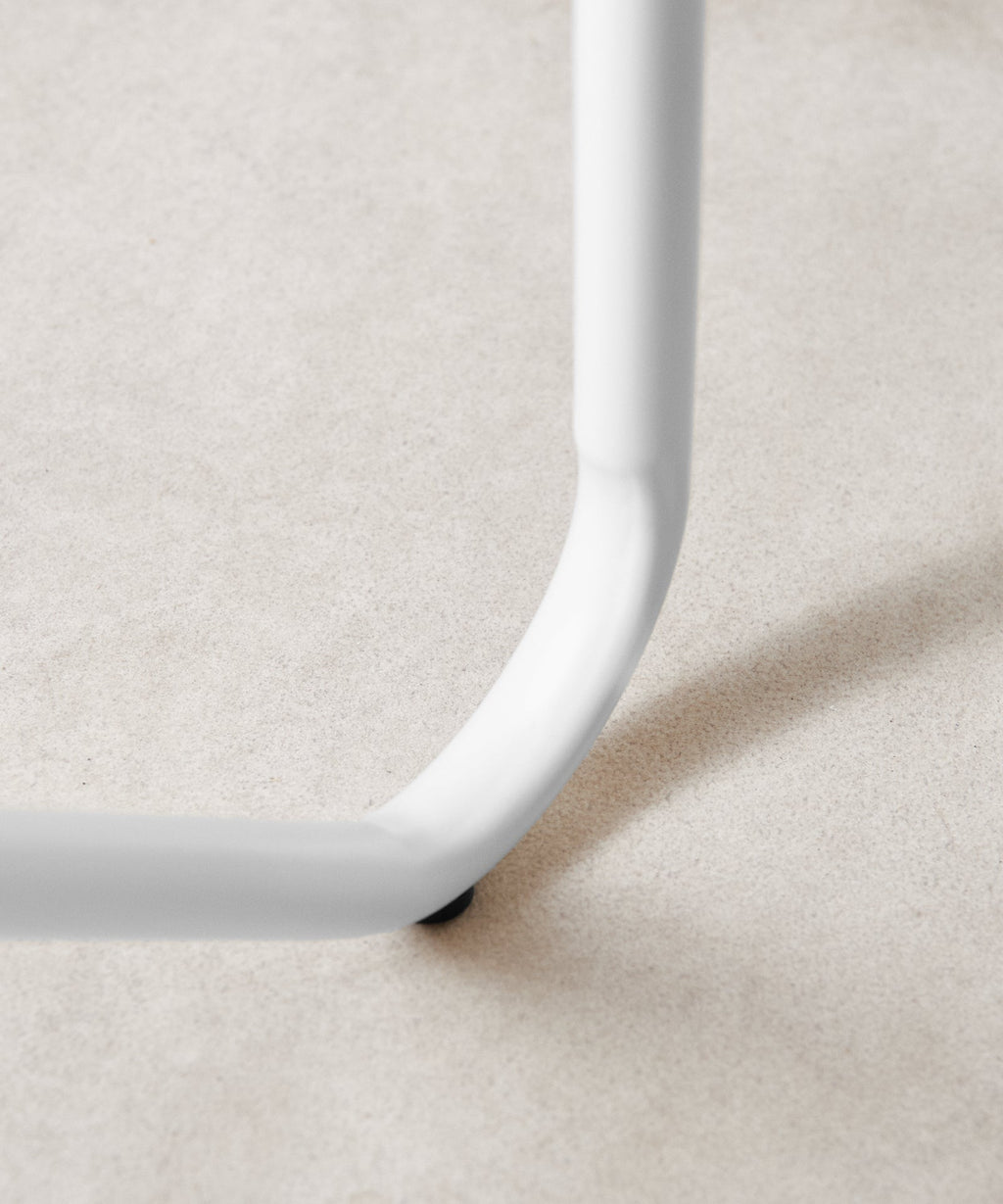 Tabouret haut en acier et bois Kai