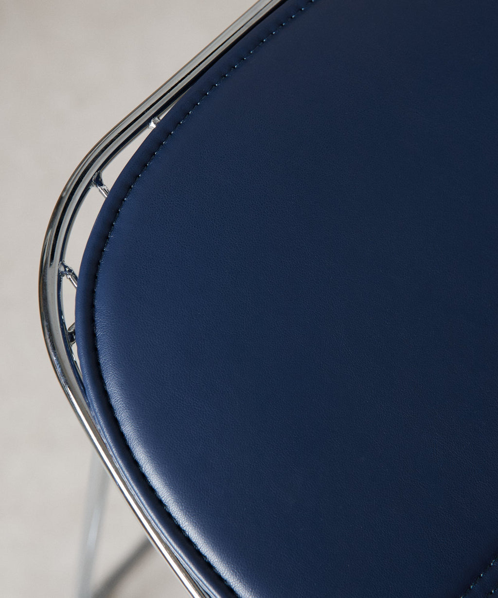 Tabouret haut en métal Roma