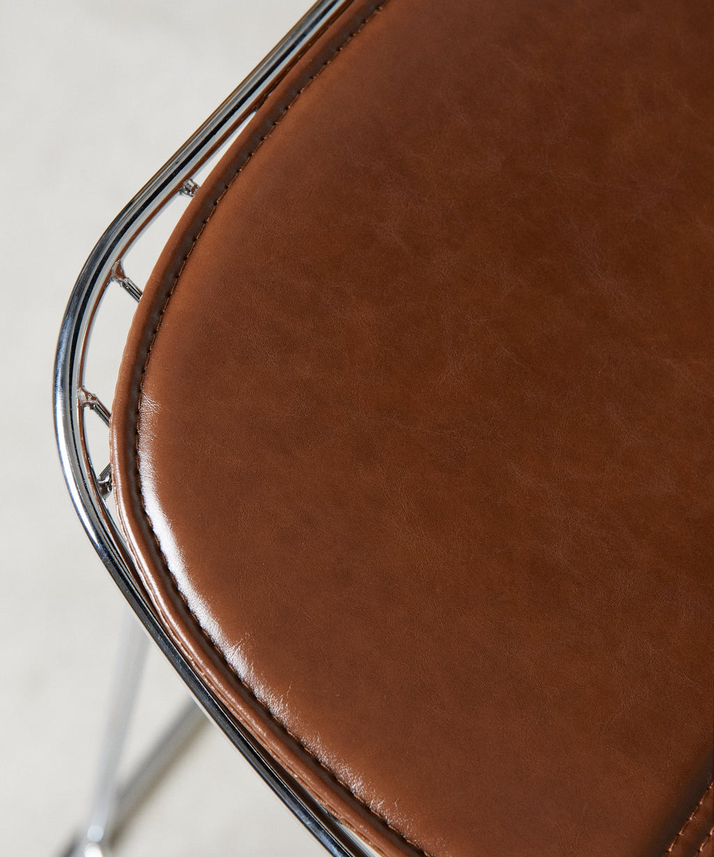 Tabouret haut en métal Roma