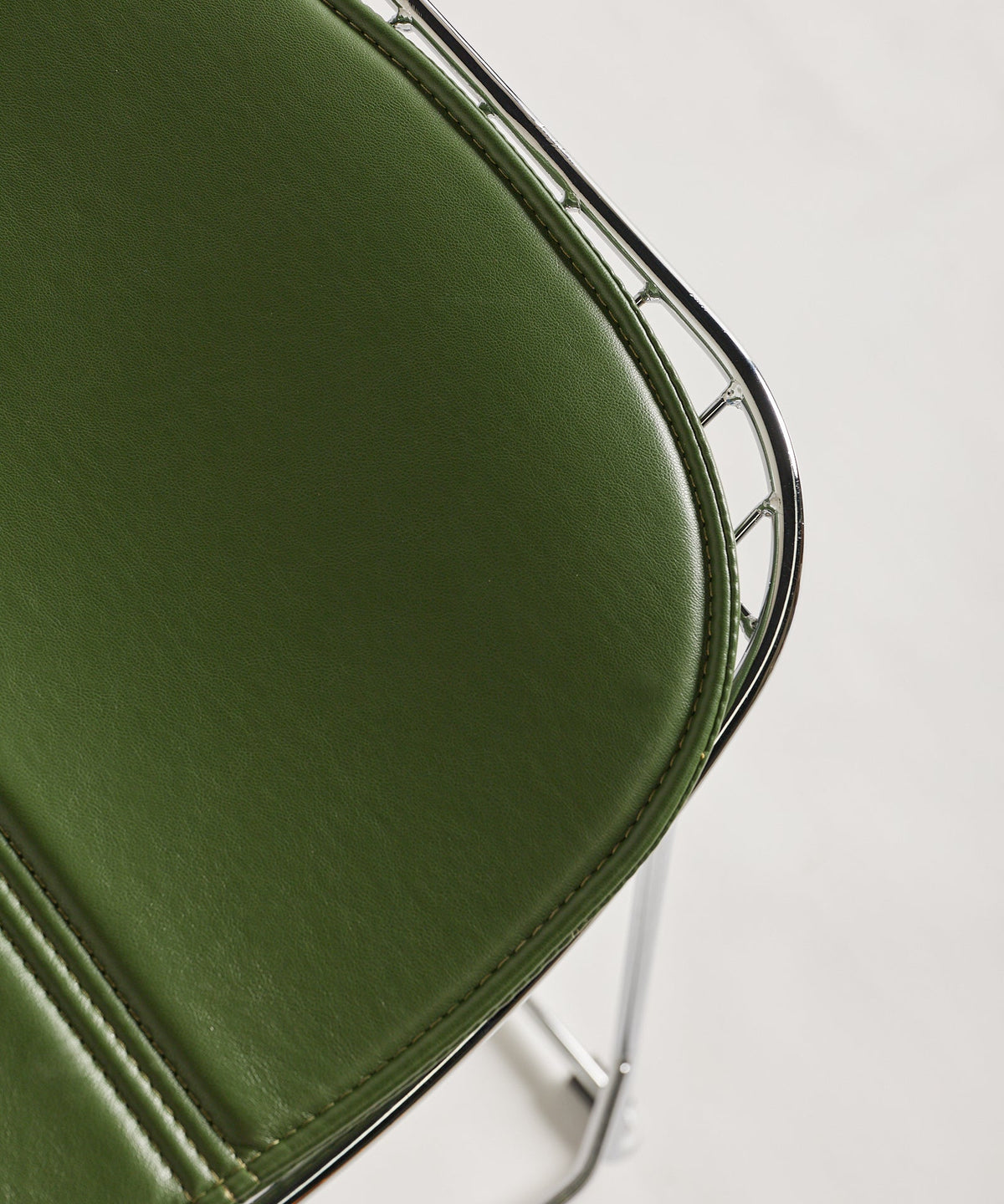 Tabouret haut en métal Roma