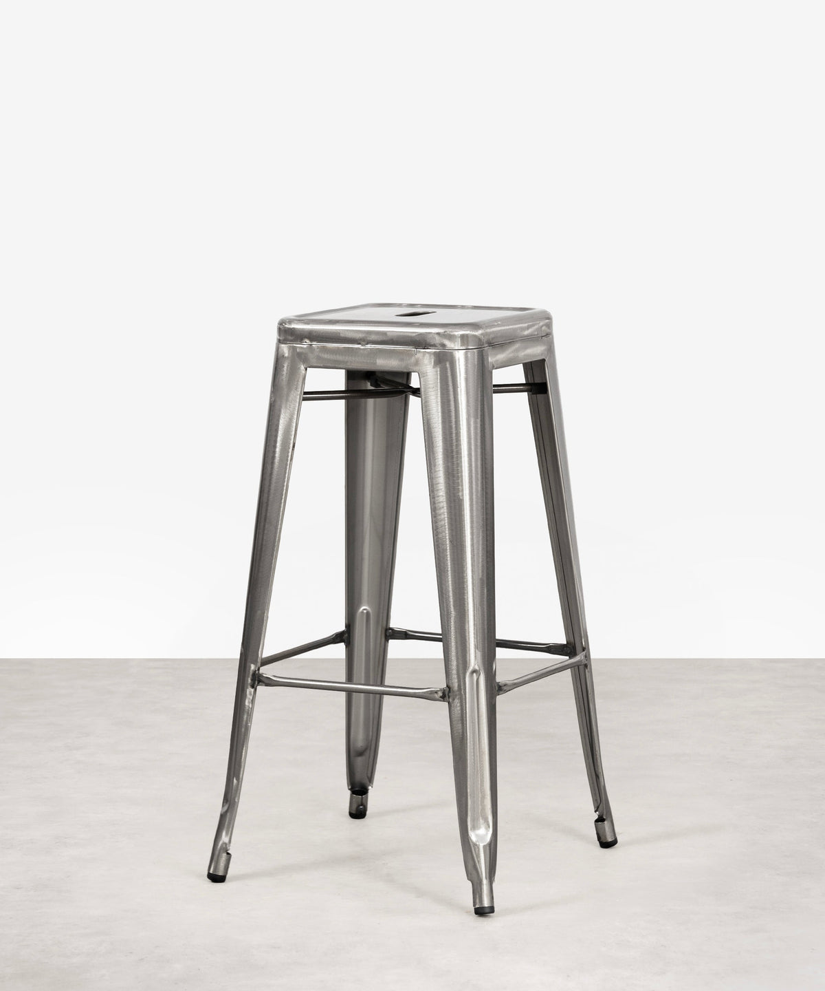 Tabouret haut en métal Tolik - Polished Edition
