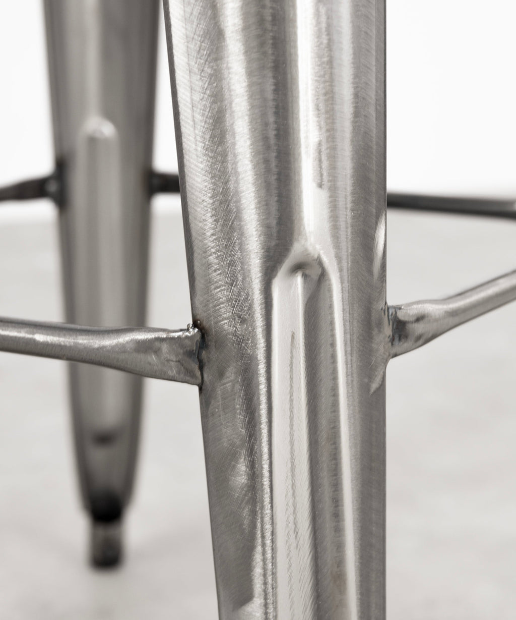 Tabouret haut en métal Tolik - Polished Edition
