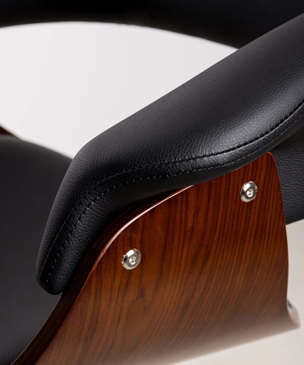 Tabouret réglable en bois et similicuir Beckett