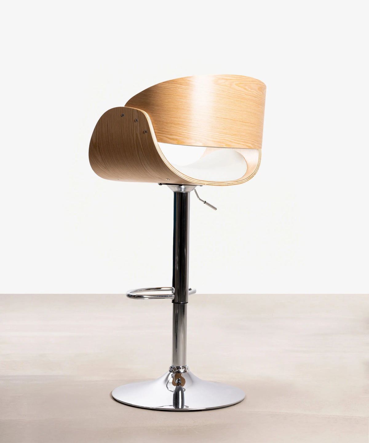Tabouret réglable en bois et similicuir Debbie