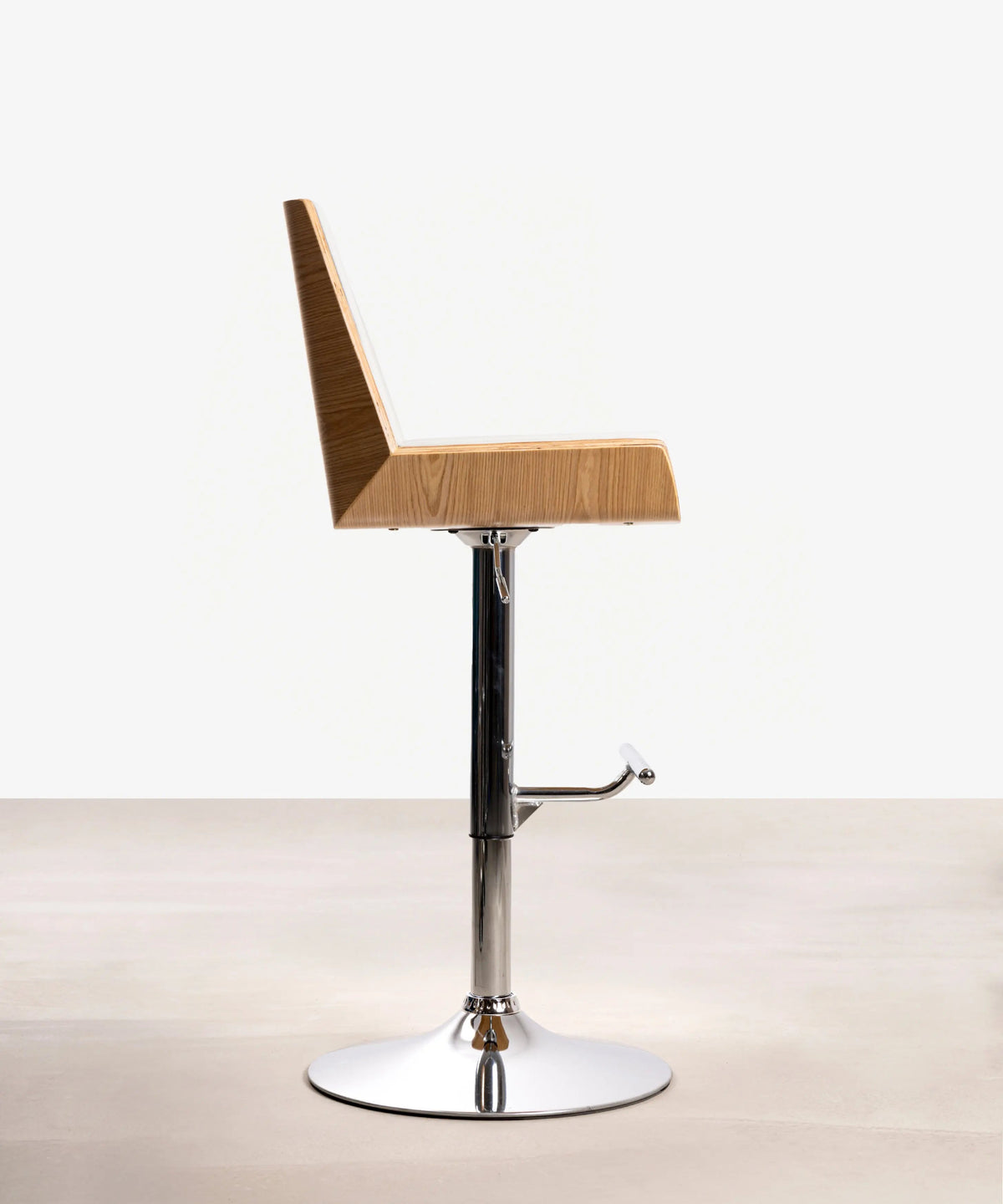 Tabouret réglable en bois et similicuir Lyssa
