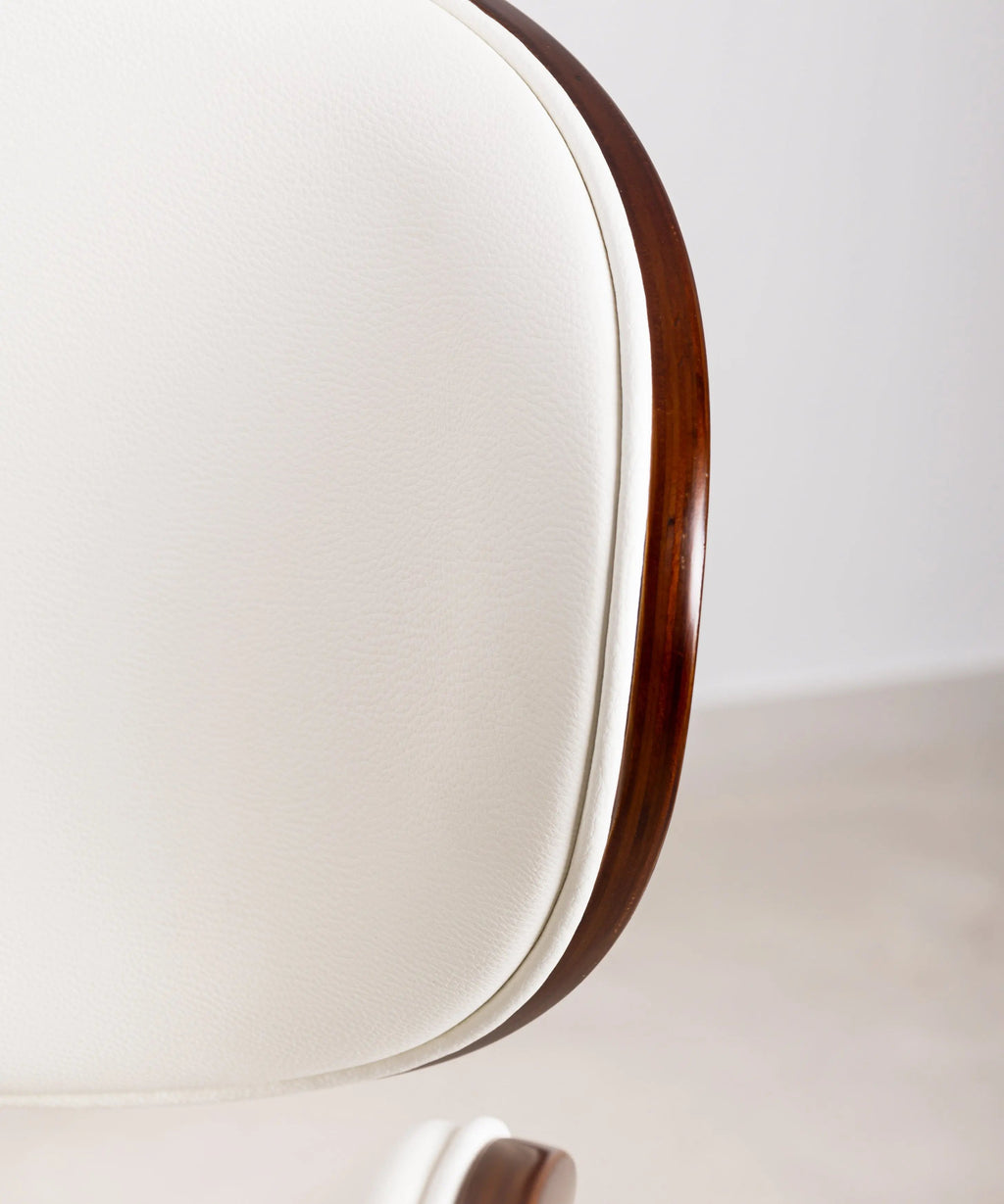 Tabouret réglable en bois et similicuir Shelley